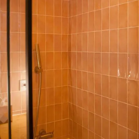 Charming Apt 5 Min From The Parc De Belleville! Appartamento
