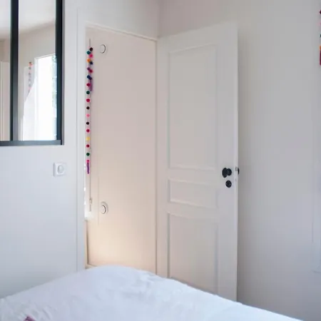 Charming Apt 5 Min From The Parc De Belleville! * Parigi